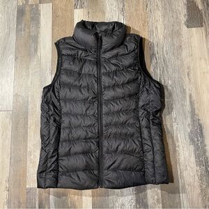 Uniqlo Lightweight Down Puffer Vest Women's Size M  Black